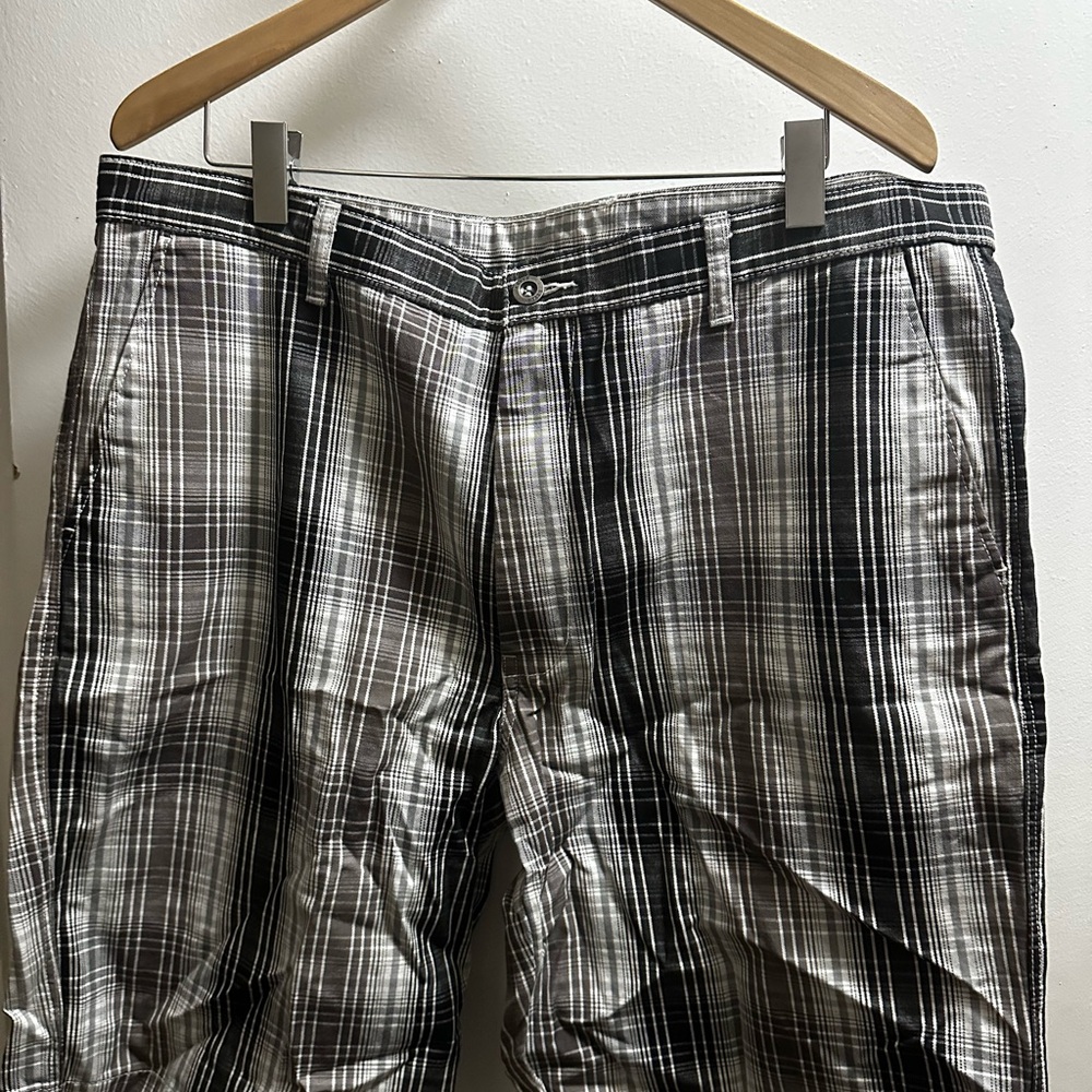Levi’s shorts size 36
